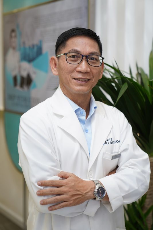 Bác sĩ Cao Quốc Hưng (Doctor Victor)