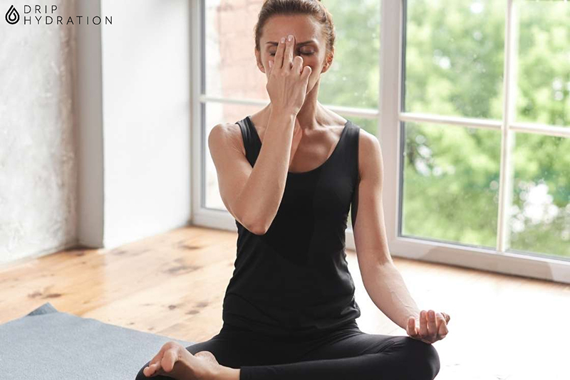 Bài tập yoga tăng cường trí nhớ - Nadi Shodhana